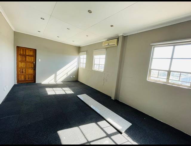 2,224M² OFFICE FOR SALE IN GRAND CENTRAL